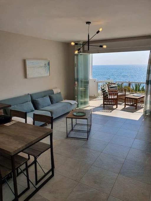Front Mer - Sublime Appartement Moderne Et Confortable Estepona Luaran gambar
